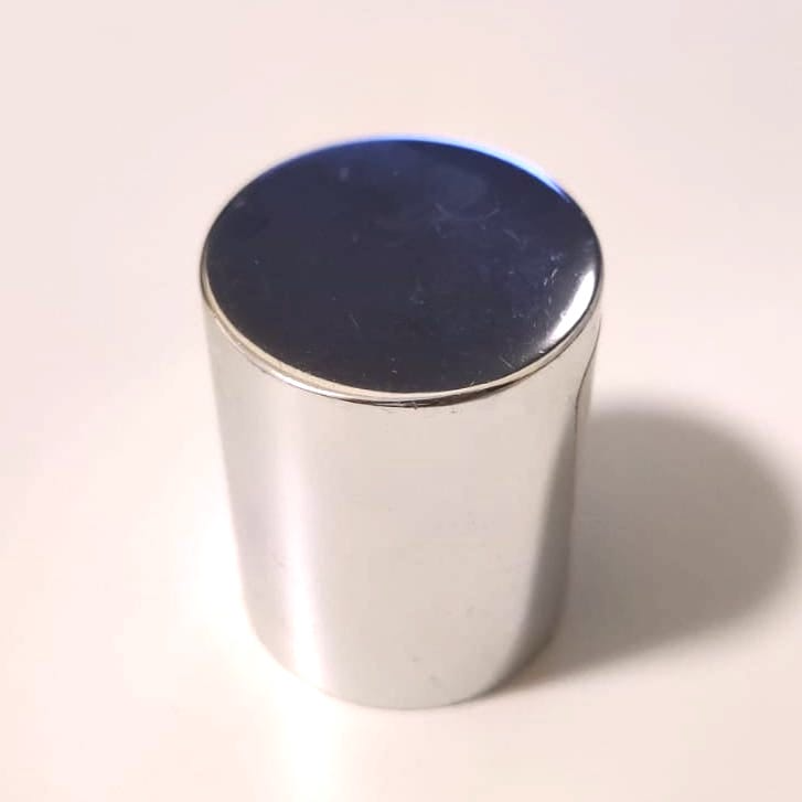 Wholesale Glossy Silver Perfume Cap Medium, Alumen FEA 15 Brandsamor Commerce LLP